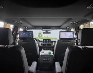 chevrolet_suburban_2